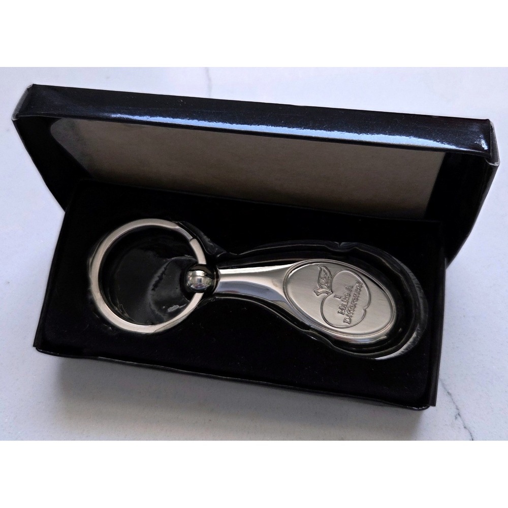 I Make A Difference Apple Silver Tone Metal Keychain Gift Boxed Teacher Mentor